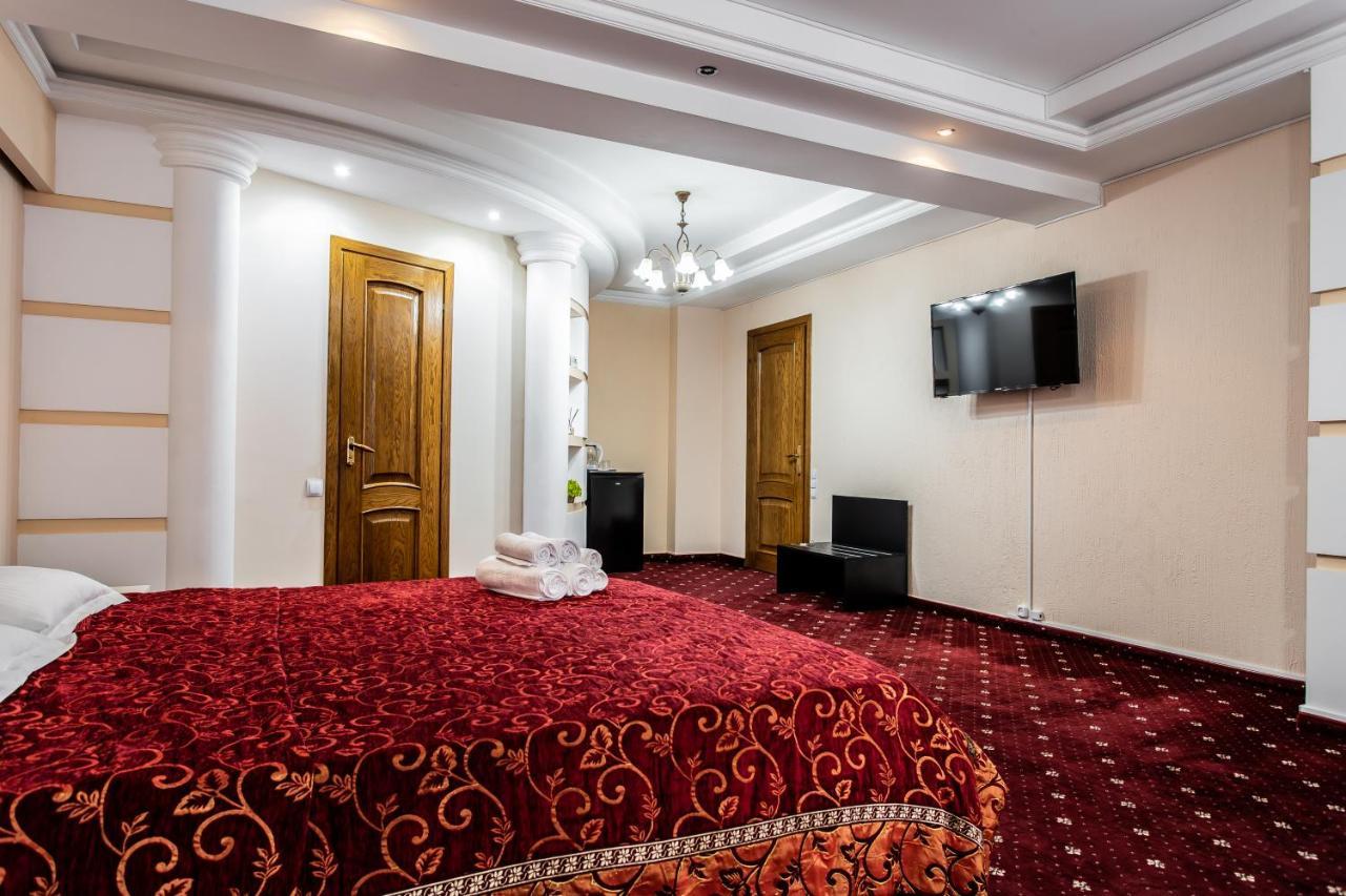 Star Rent Hotel Kiszyniów Zewnętrze zdjęcie