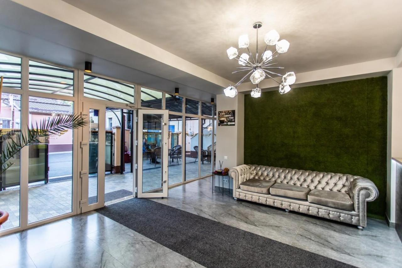 Star Rent Hotel Kiszyniów Zewnętrze zdjęcie