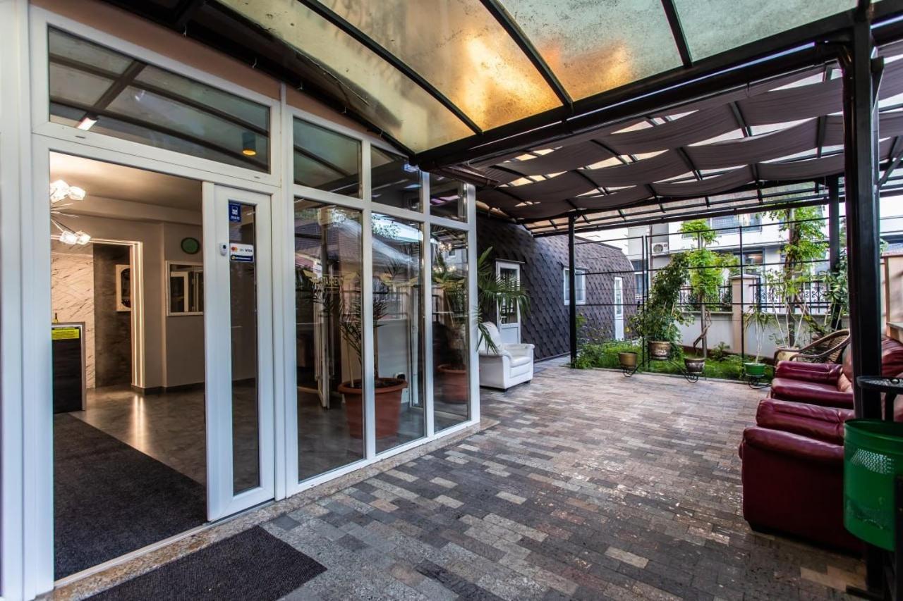 Star Rent Hotel Kiszyniów Zewnętrze zdjęcie