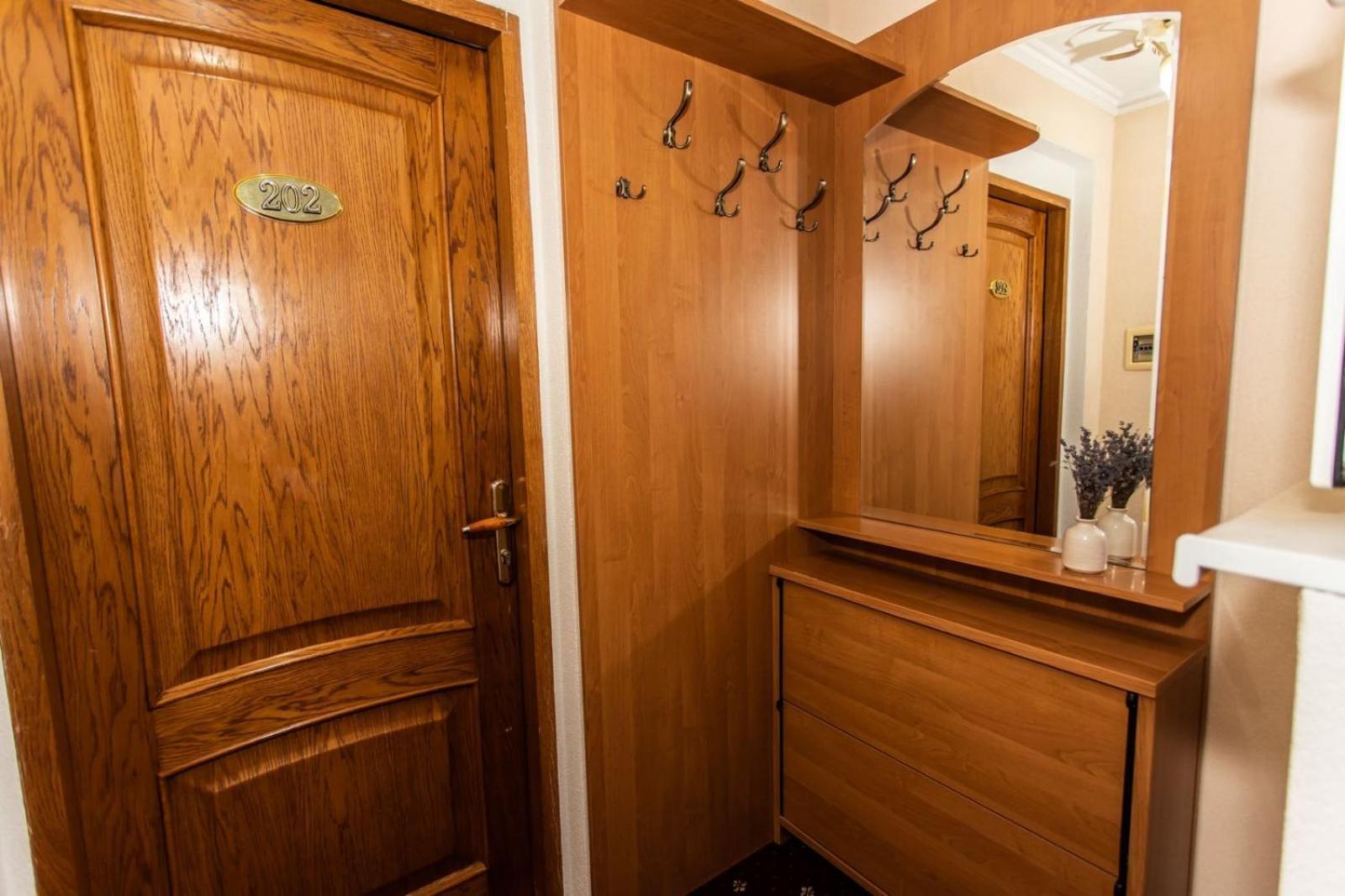 Star Rent Hotel Kiszyniów Zewnętrze zdjęcie